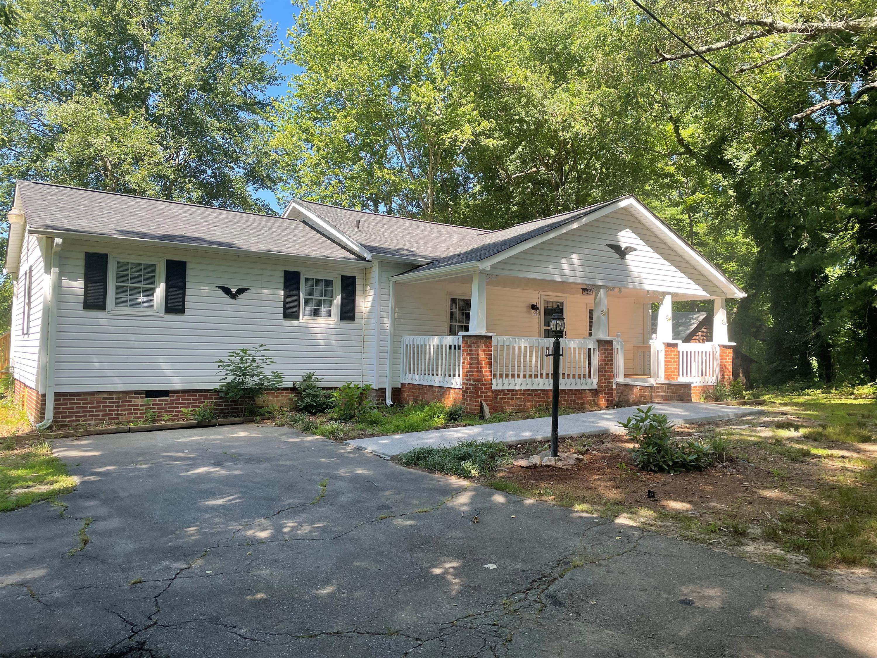 5656 Racin Drive
